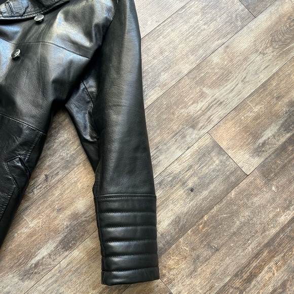 Black Leather Trench Jacket - Picture 6 of 9